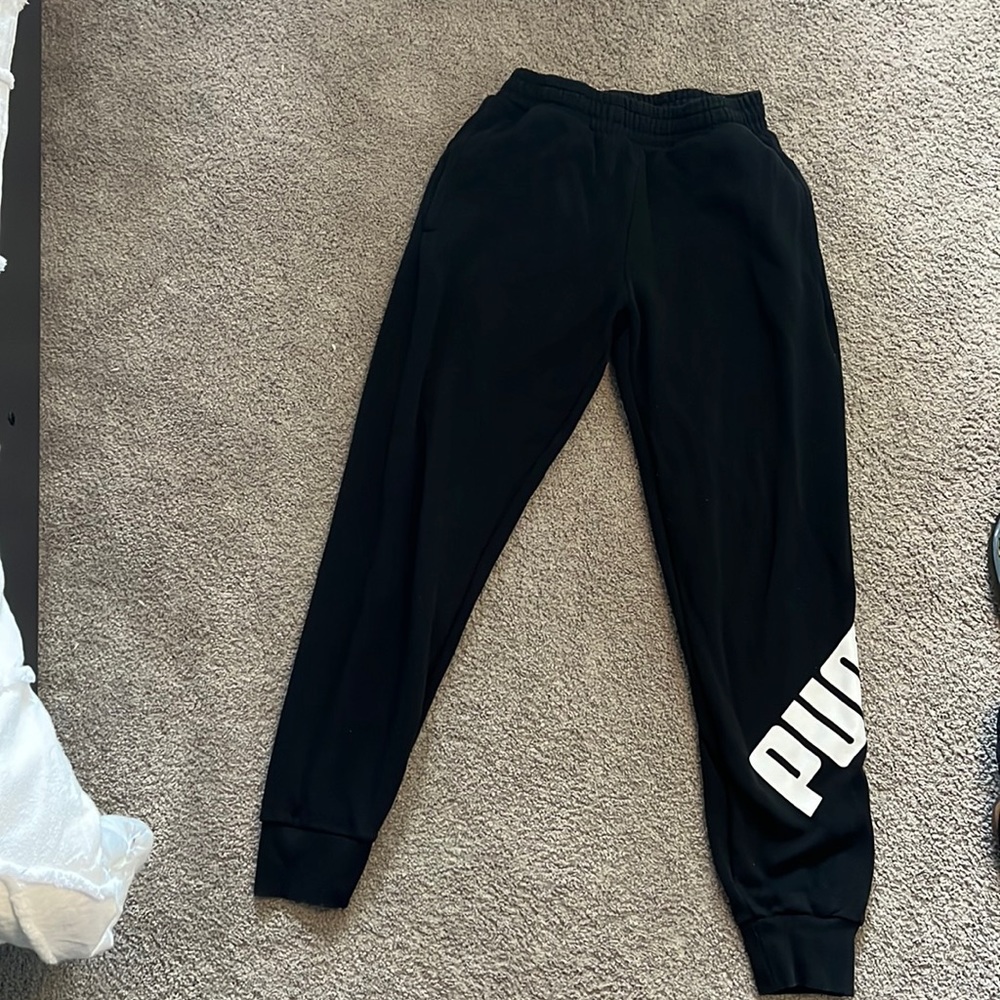 Puma jogger sweatpants